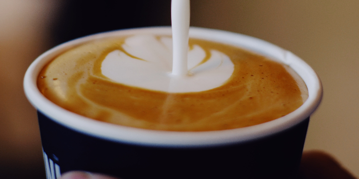 Starbucks vs. McDonald's - Vanilla Latte